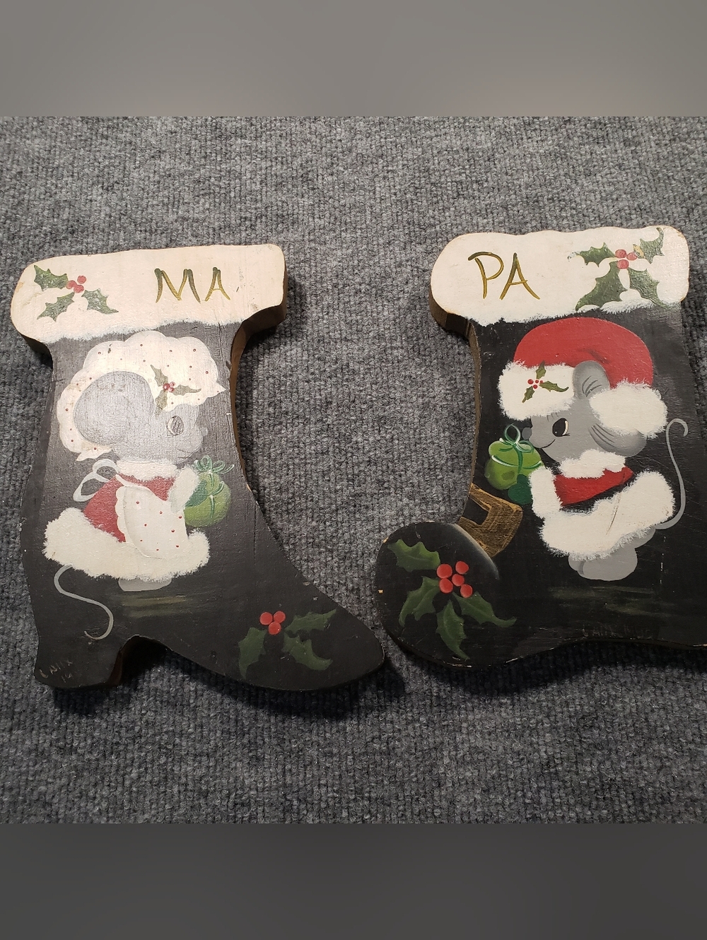 Vintage 1986 Handpainted Christmas Stocking Mouse Wall Decor- Ma & Pa